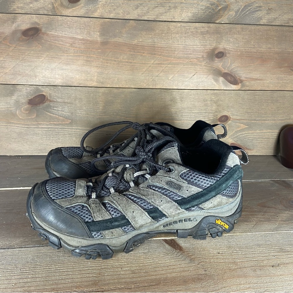 Merrell Moab 2 Mens Size 8 Shoes Gray Waterproof Hiking Sneakers